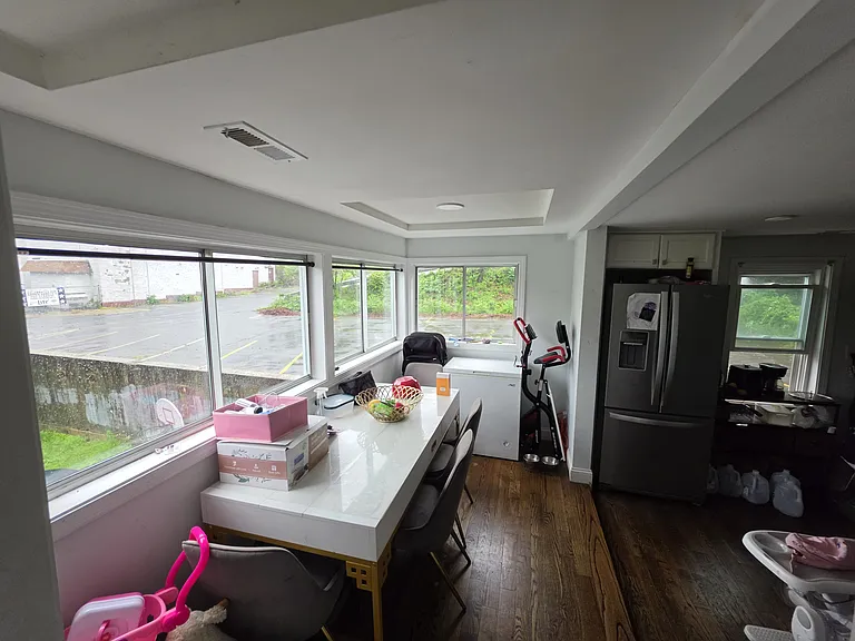 8 Bloomingdale Ct #2 — Photo 6