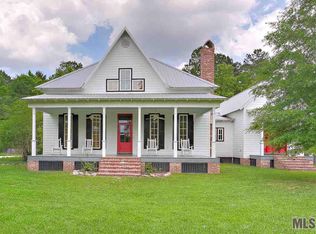 30792 Walker Rd N, Walker, LA 70785