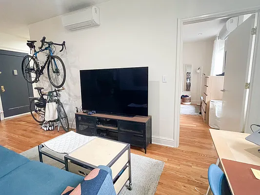 Rented by Ulas Real Estates Inc | media 15