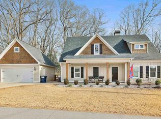 35 E 2nd St, Newnan, GA 30263