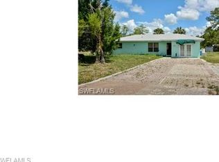 571 24th Ave NE, Naples, FL 34120