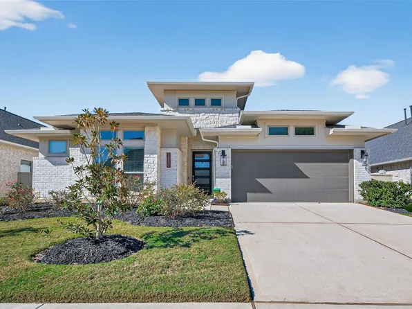 15330 Legacy Park Way, Magnolia, TX 77354