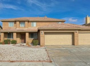 13754 Woodpecker Rd, Victorville, CA 92394