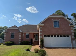 205 Queens Lane Ct, Nashville, TN 37218