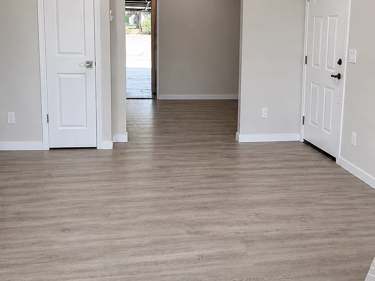 465 Cork Harbour Cir #C — Photo 2
