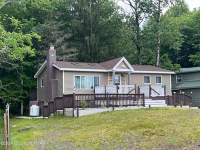 7785 Lake Shore Dr, Pocono Lake, PA, 18347