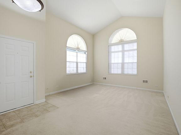 4th image of 106 Hillwood Pl