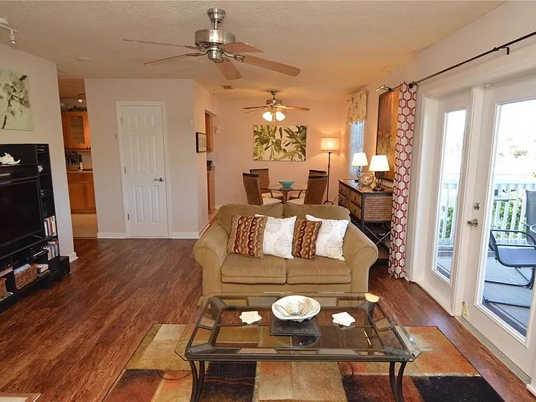 3889 Pompano Dr SE #C — Photo 15