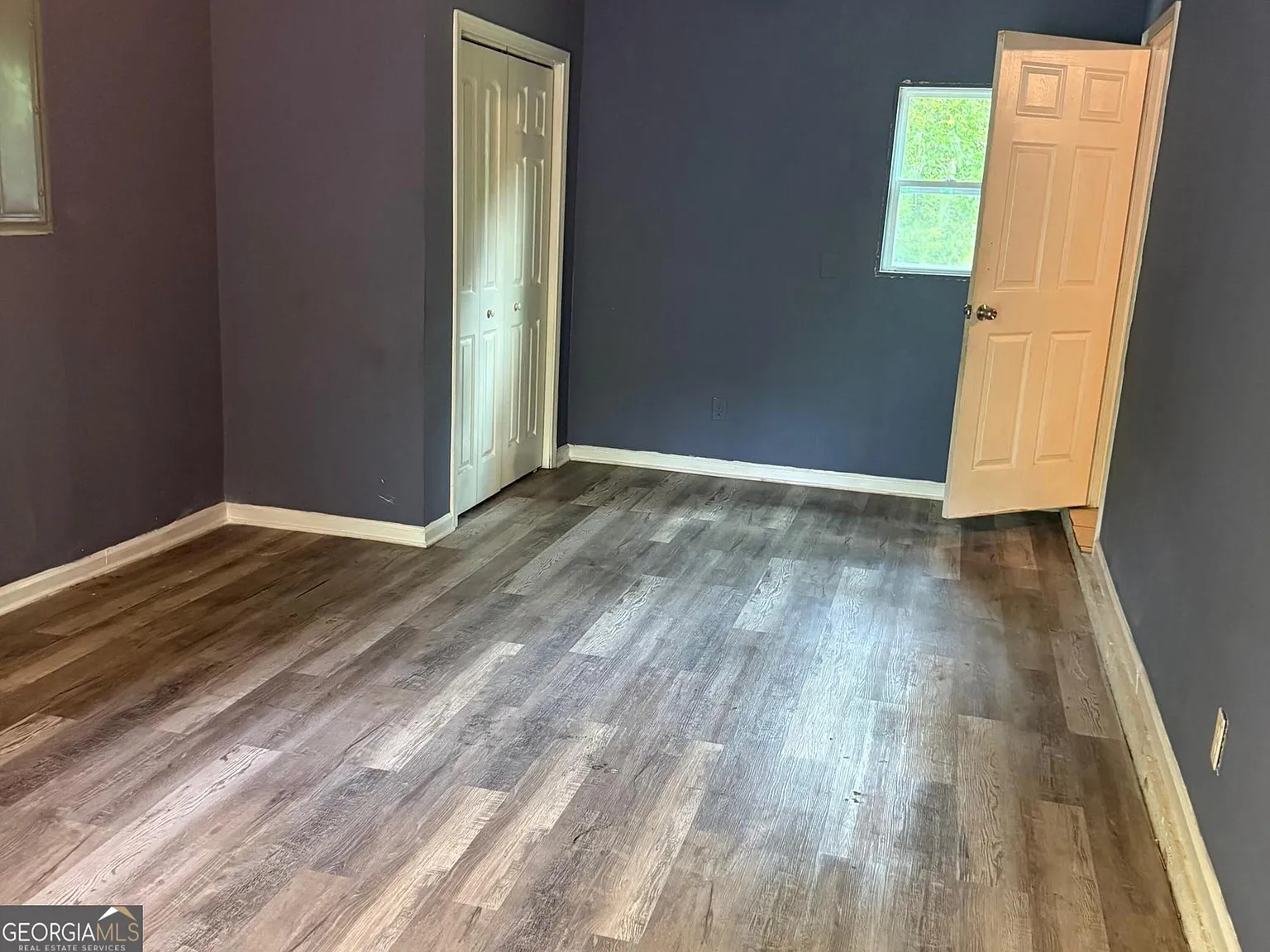 4 bed, 2.0 bath, 1119 sqft, $2,000 — Photo 2