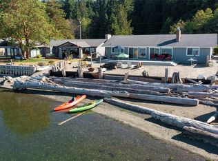 915 Port Susan Terrace Rd, Camano Island, WA 98282