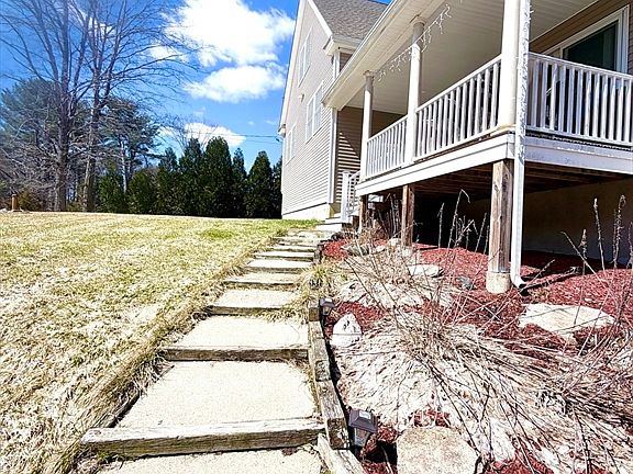 2nd image of 195 Lower Gore Rd