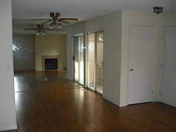 4th image of 119 Silcreek Dr