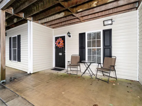 99 Wyatt Ave APT 611, Clemson, SC 29631
