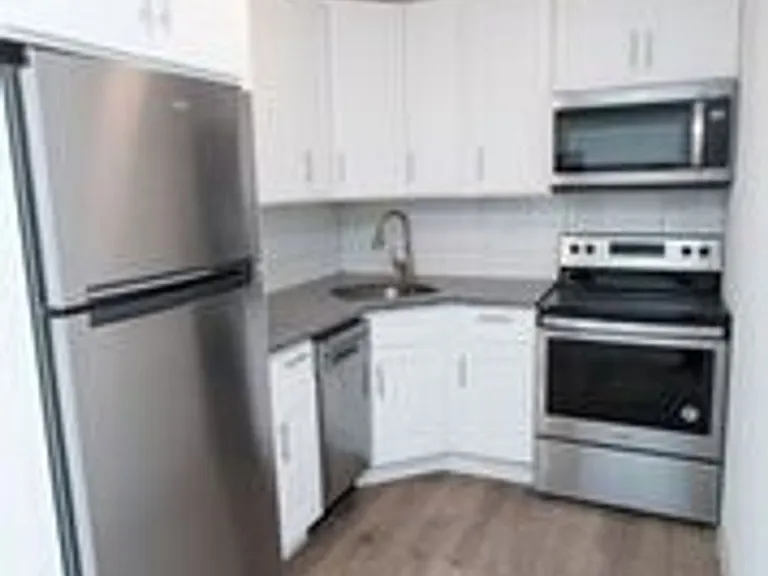 Fern Rock Court — Photo 16