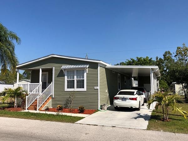 1st image of 376 Zebra Dr