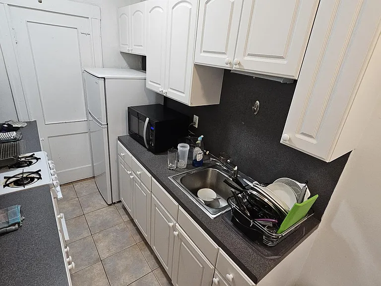 121 Park Dr #4 — Photo 6
