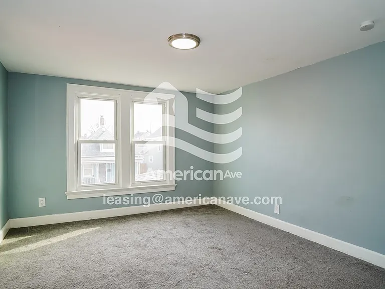 497513_013_wm_-_bedroom_13559061.jpg