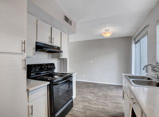 Green Tree Apartments, Las Vegas, NV 89101