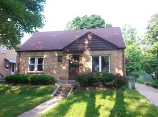 1101 Glenwood Ave, Waukegan, IL 60085