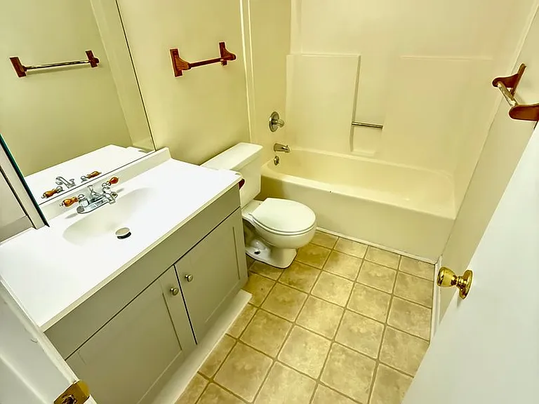106 Pinehaven Dr — Photo 9
