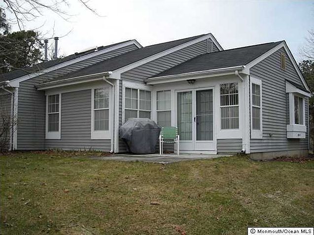 2nd image of 1016 Buckingham Drive #A