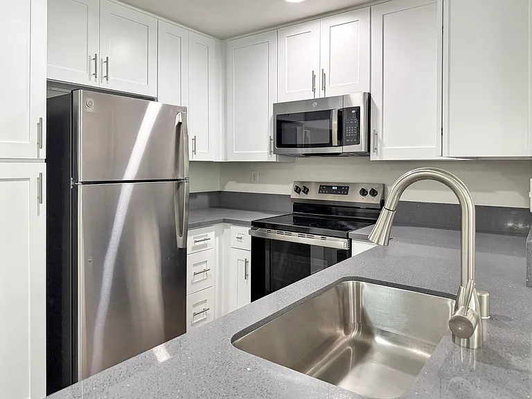 River Front Condominiums — Photo 30