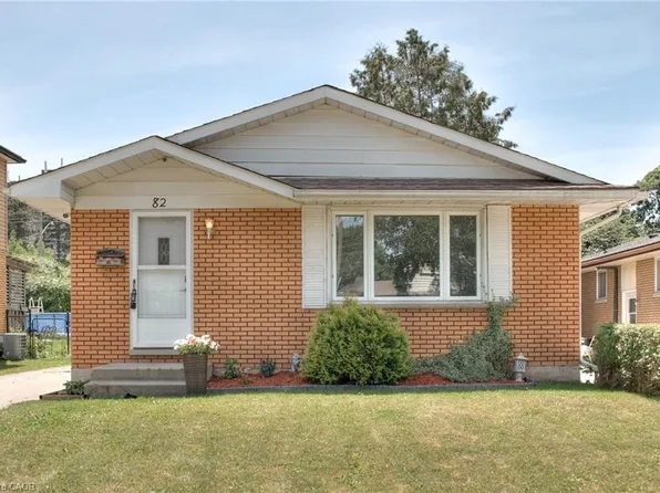 82 Arrowhead Cres, Kitchener, ON N2P 1B9
