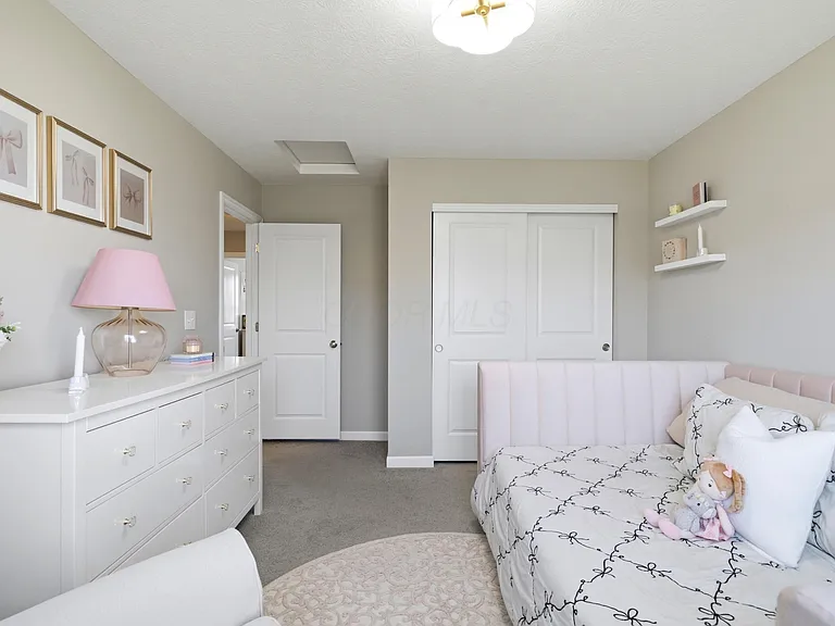 7333 Jergenson Way — Photo 31