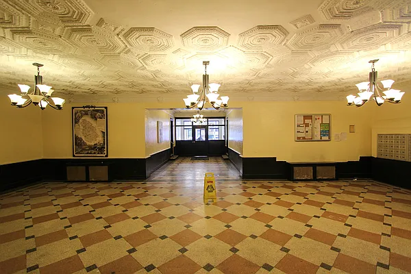 Rented by Julianna Realty Corp | media 15