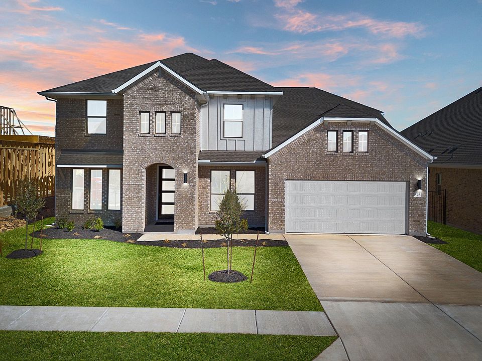 1st image of 134 Montecilo Dr