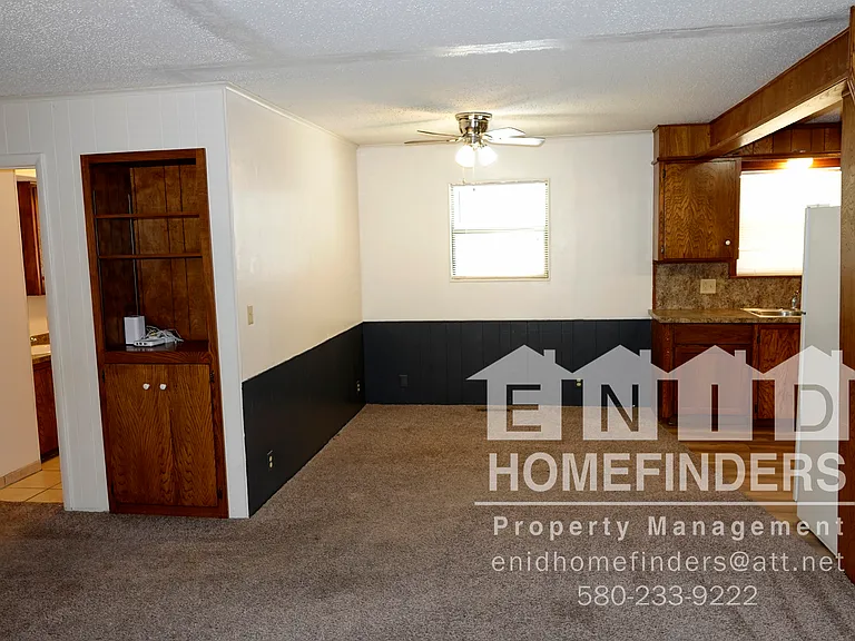 1006 E Park St — Photo 7