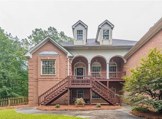 100 Bellview Rdg, Sharpsburg, GA 30277