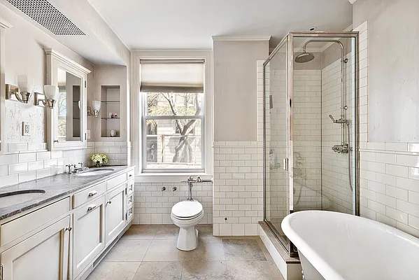 Rented by Compass | media 26