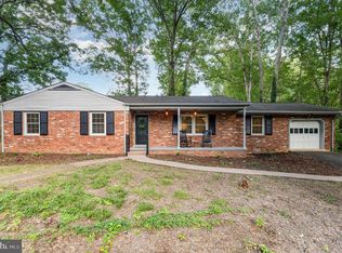 112 Jay Rd, Fredericksburg, VA 22405
