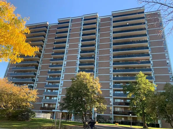 235 Grandravine Dr #911, Toronto, ON M3N 1J2