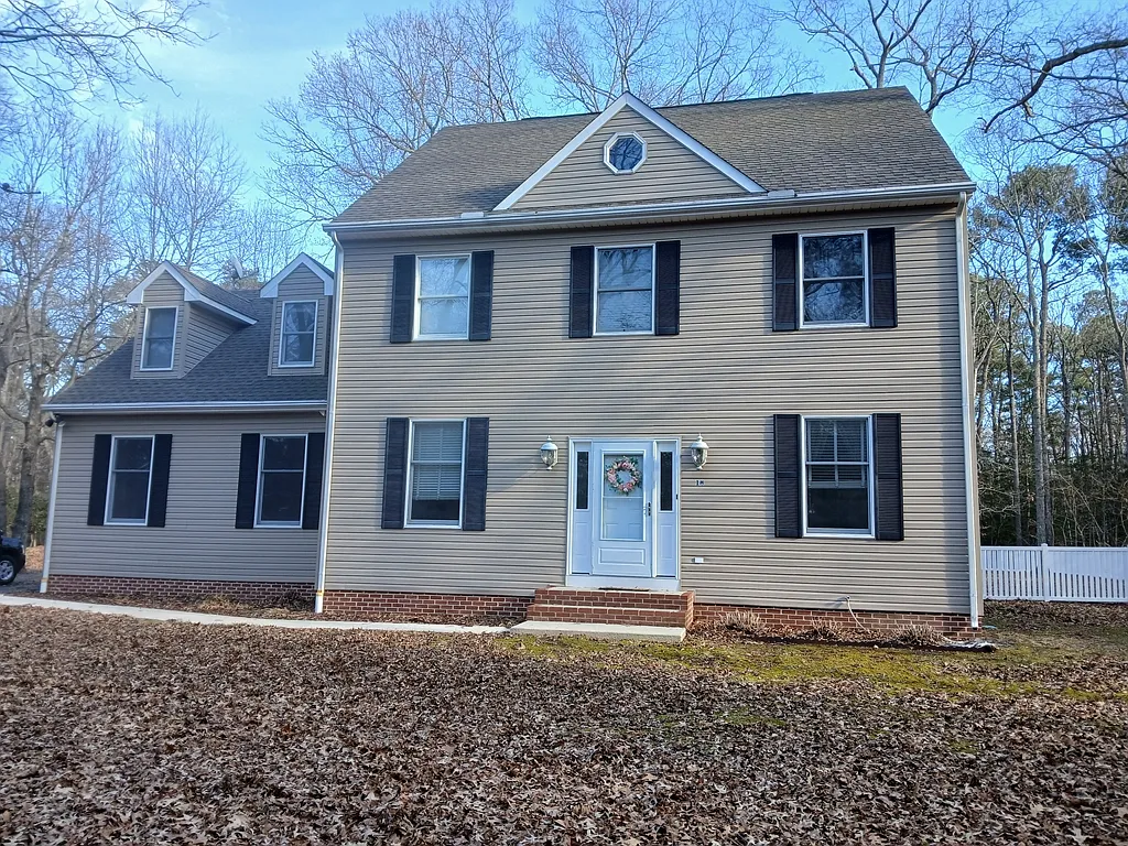 Building Photo - 18 Greystone Dr