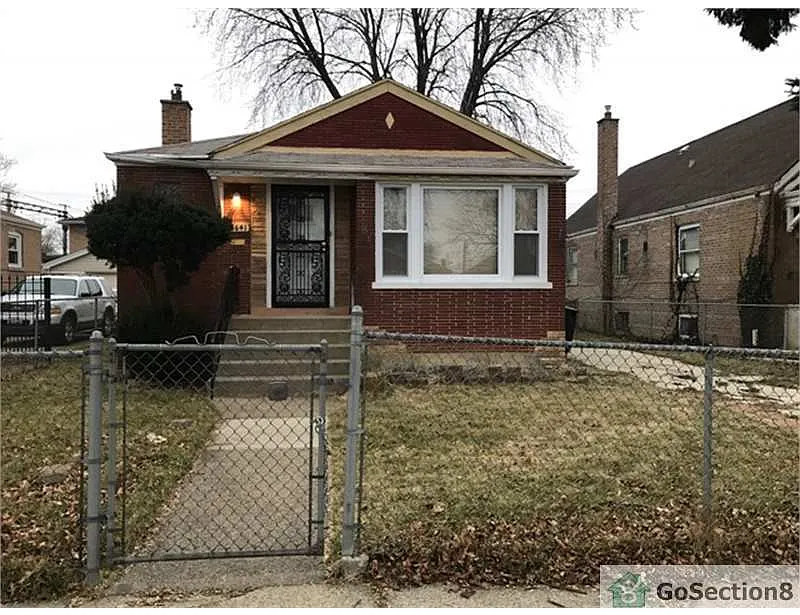 10641 S Rhodes Ave photo 1