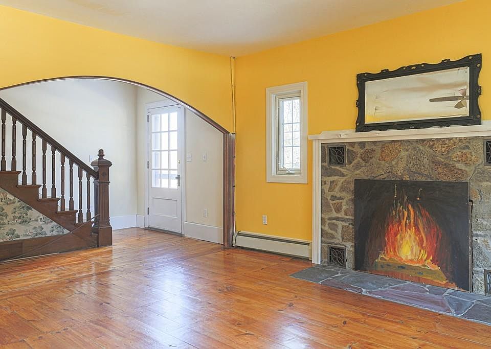 521 Pleasant St, Paxton, MA 01612 Zillow