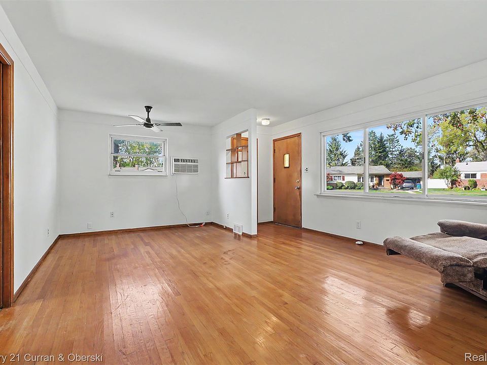 31740 Norrid Cir, photo 6