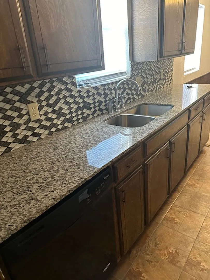 Charming Home for Rent 1608 South Evans, El Reno, OK — Photo 3