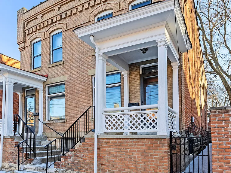 726 Kerr St — Photo 43