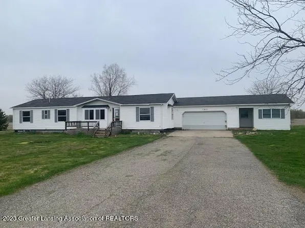 7901 E Carson City Rd, Carson City, MI 48811