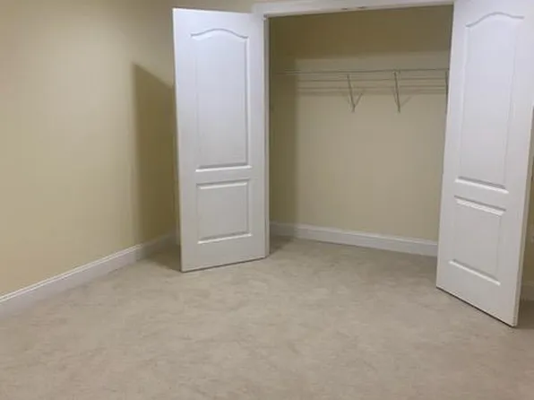 5601 Rugged Ln, Capitol Heights, MD 20743