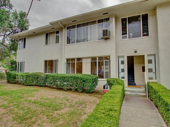 1323 Oak St APT 3