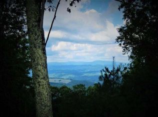 White Rock Trl, Caldwell, WV 24925