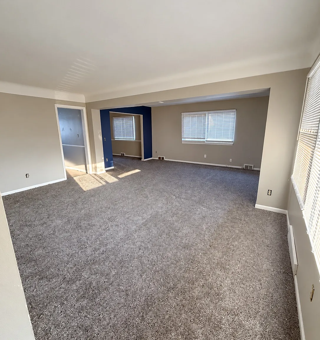 2 bed, 1.5 bath, 1150 sqft, $1,500 — Photo 2
