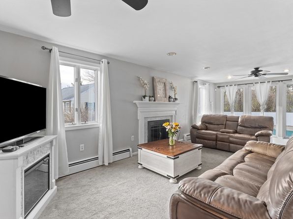 53 Brissette St, Dracut, MA 01826