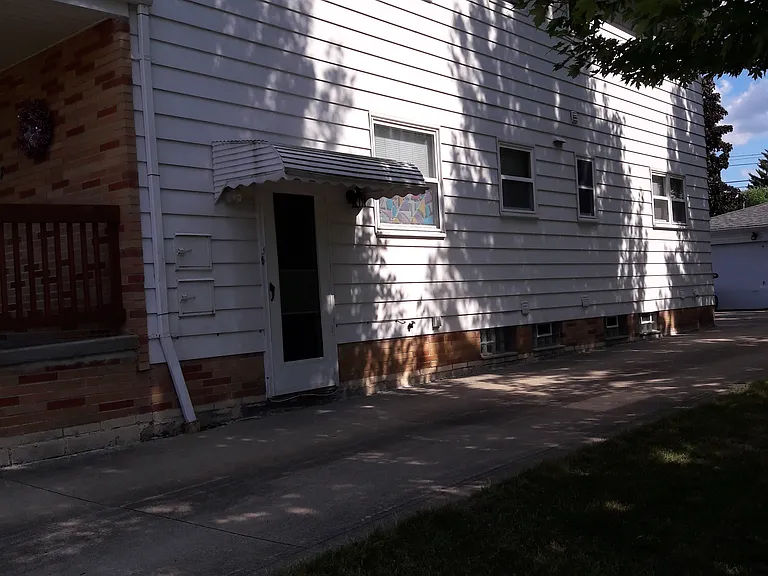 7815 Ivandale Dr — Photo 19