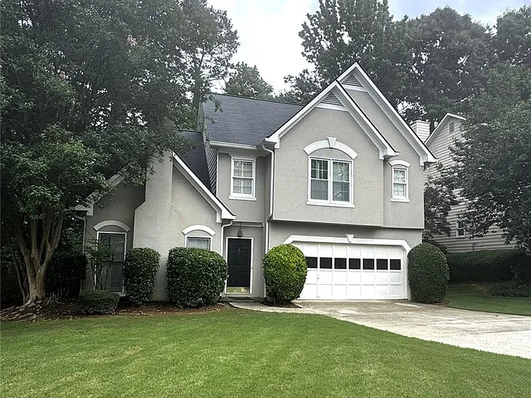 3055 Ivey Oaks Ln — Photo 2