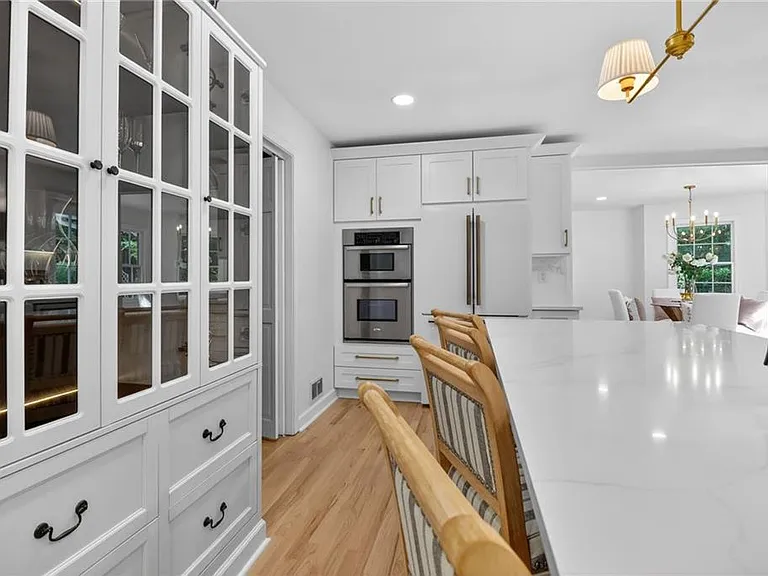 295 Glen Lake Dr — Photo 15